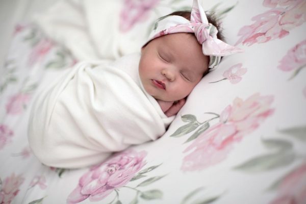 Swaddle & Babygrow Deal | Peonie - Image 3