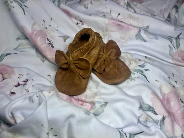 Bow Leather shoes | Tan